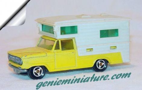 majorette_camping_car.jpg